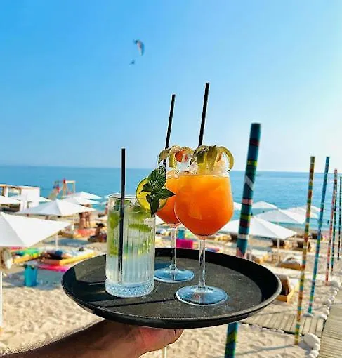 Aurum Hotel Palasë